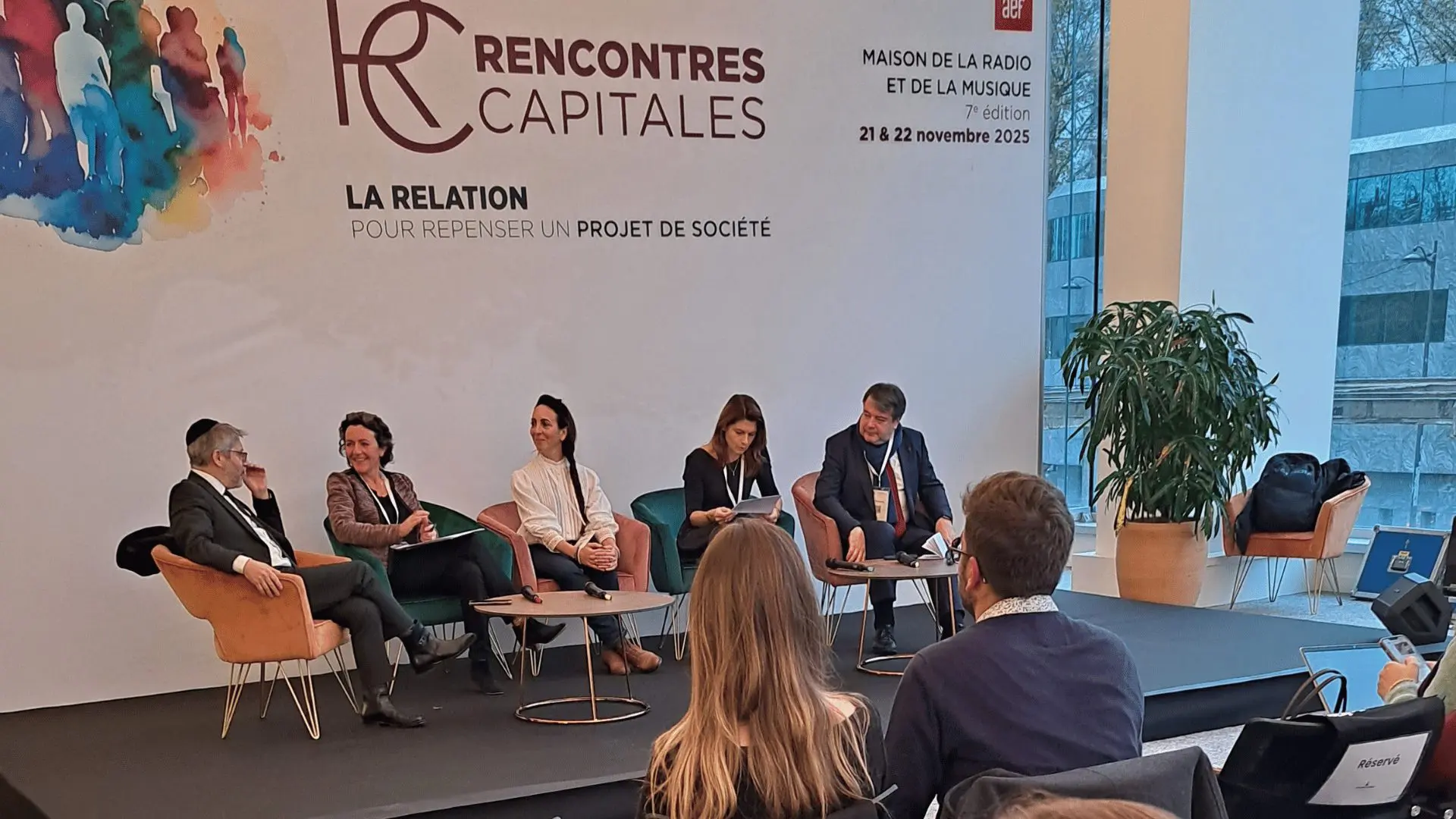 Etudiants en journalisme à l'ISCPA